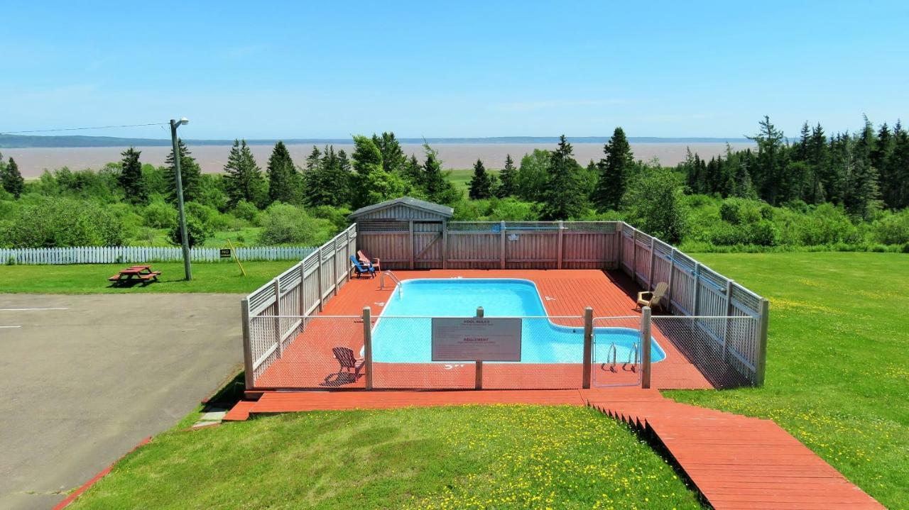 Hopewell Rocks Motel & Country Inn Hopewell Cape Exterior foto
